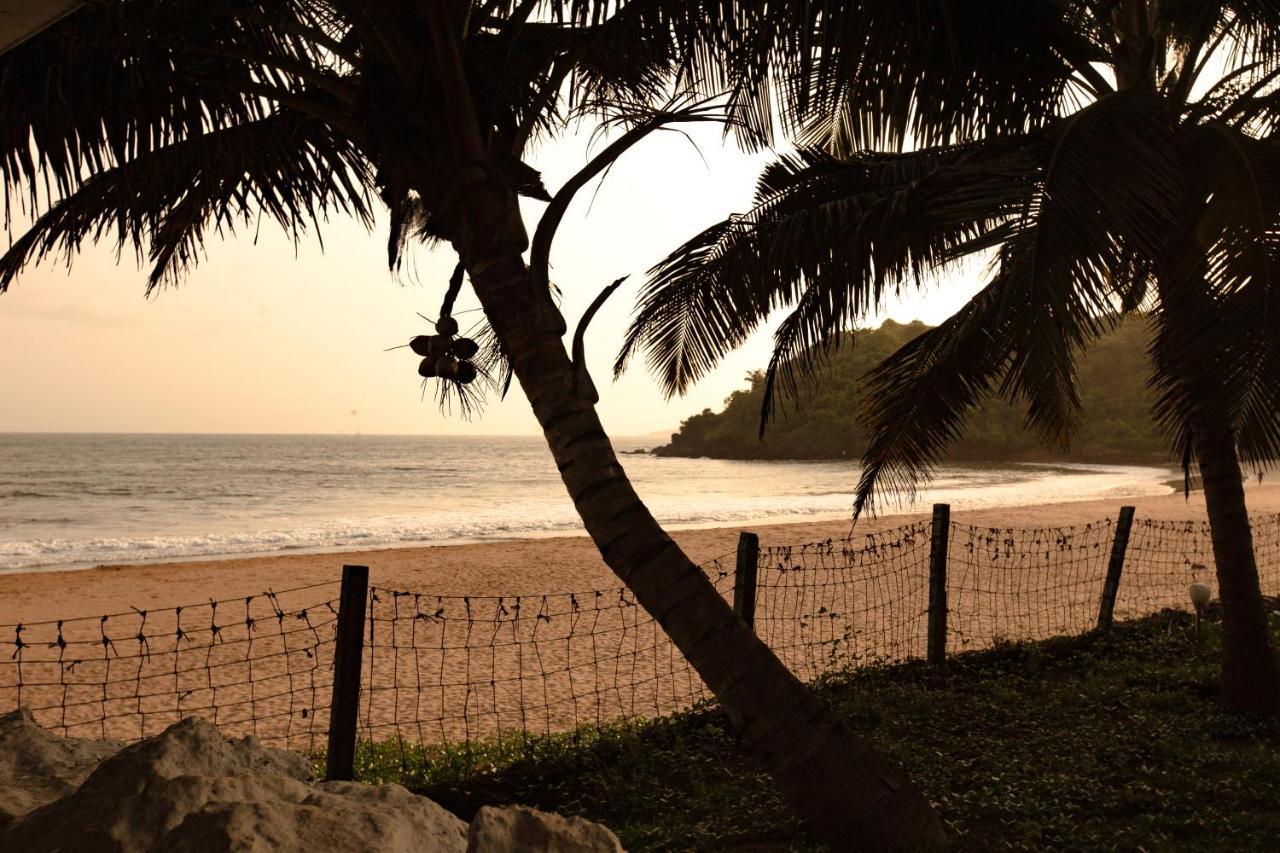 Joets Guesthouse Bogmalo Beach Exterior foto