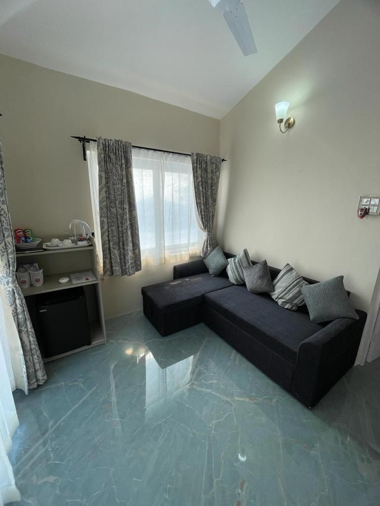 Joets Guesthouse Bogmalo Beach Exterior foto