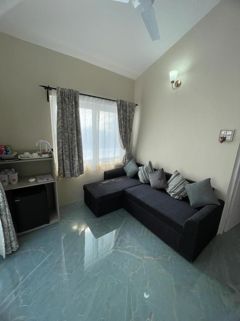 Joets Guesthouse Bogmalo Beach Exterior foto