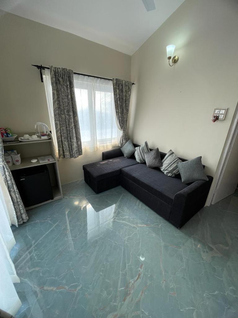 Joets Guesthouse Bogmalo Beach Exterior foto