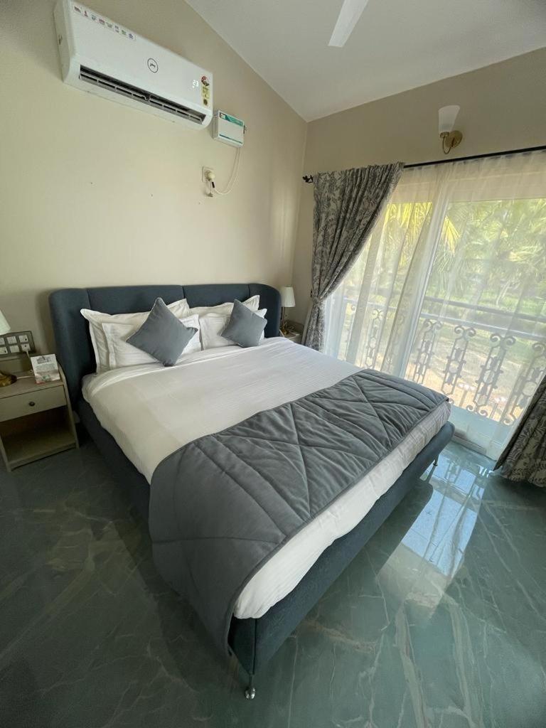 Joets Guesthouse Bogmalo Beach Exterior foto