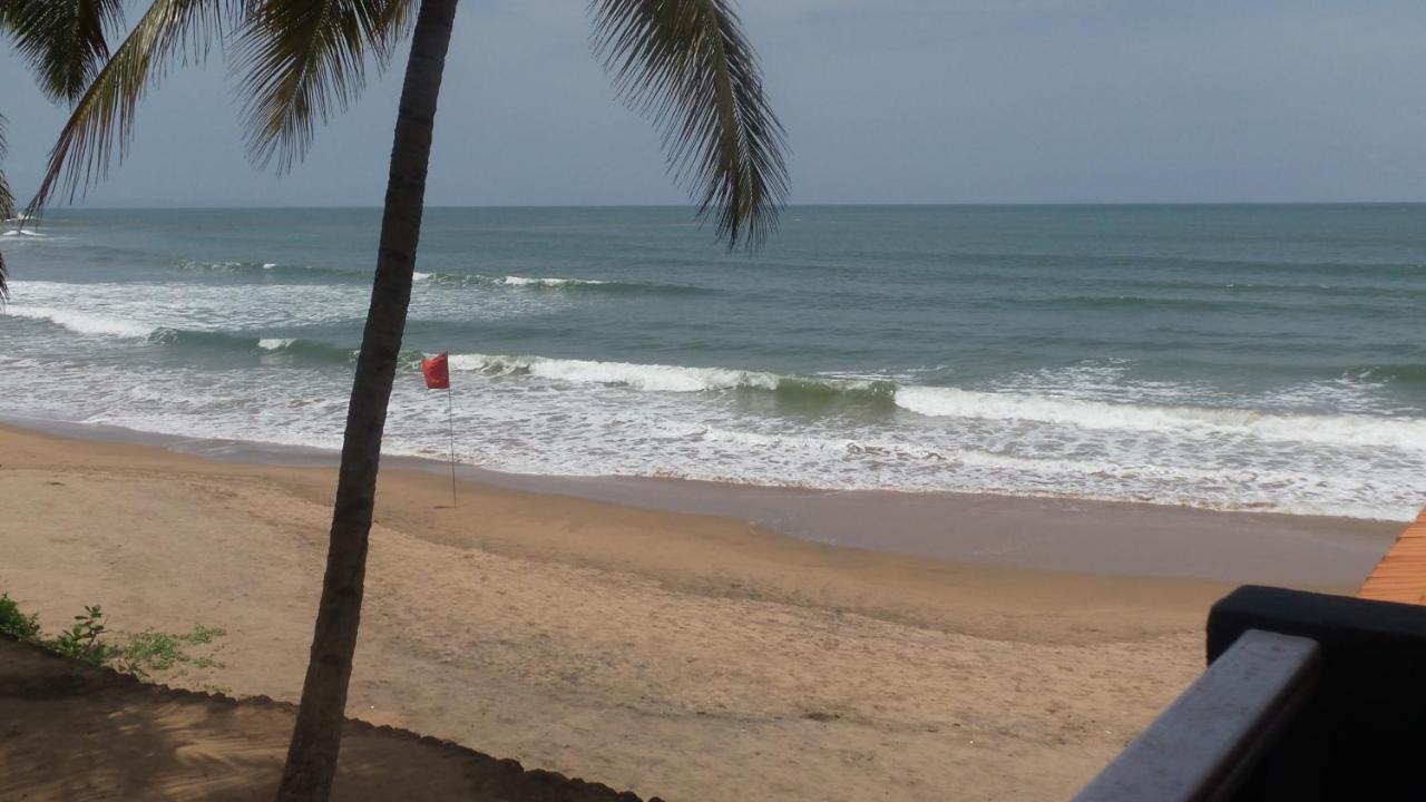Joets Guesthouse Bogmalo Beach Exterior foto
