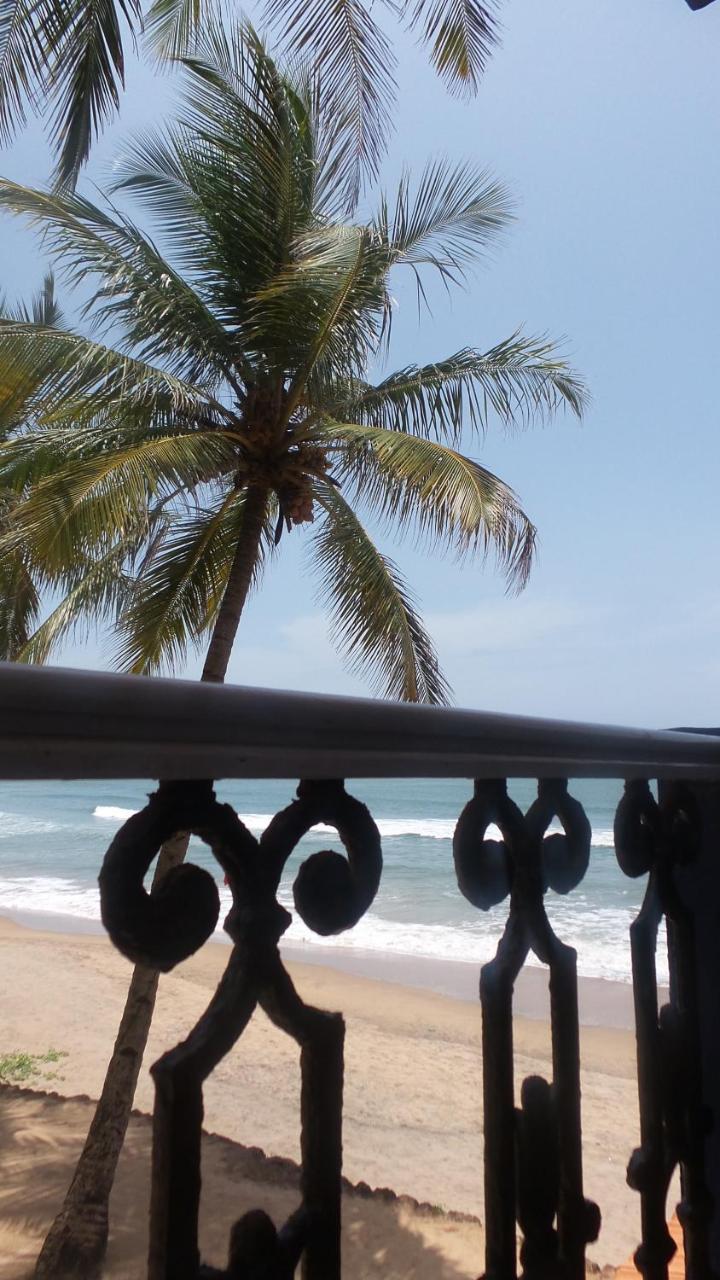 Joets Guesthouse Bogmalo Beach Exterior foto